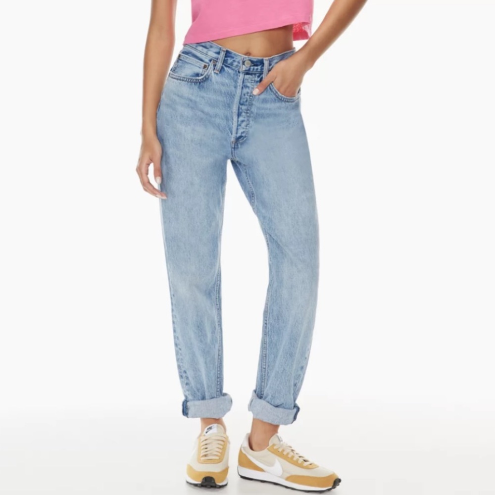 Aritzia Denim Forum High Rise Loose The Boyfriend 28L 27W